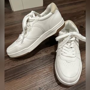 Madewell Canvas Sneaker